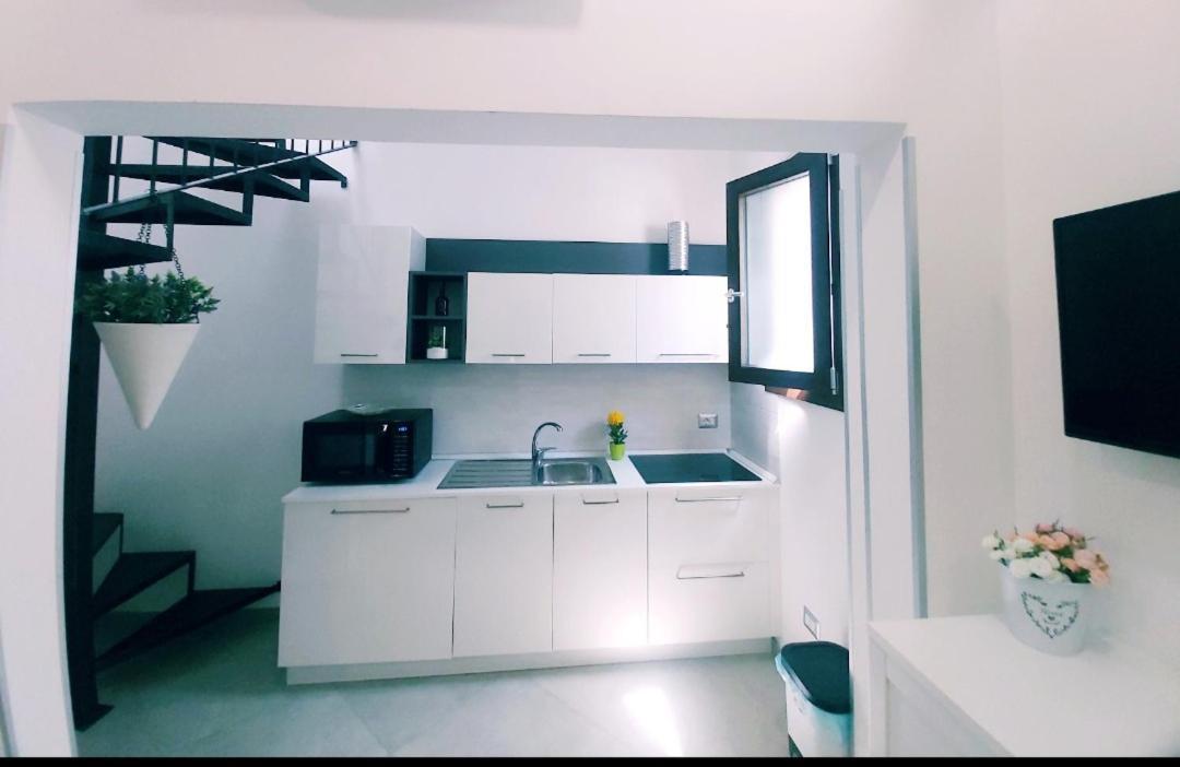 Dimora Asmara 11 15 Apartment Brindisi Ngoại thất bức ảnh