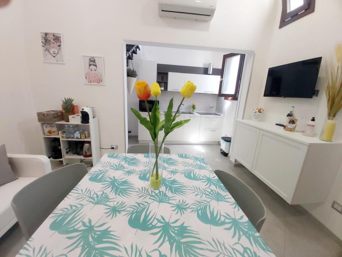 Dimora Asmara 11 15 Apartment Brindisi Ngoại thất bức ảnh