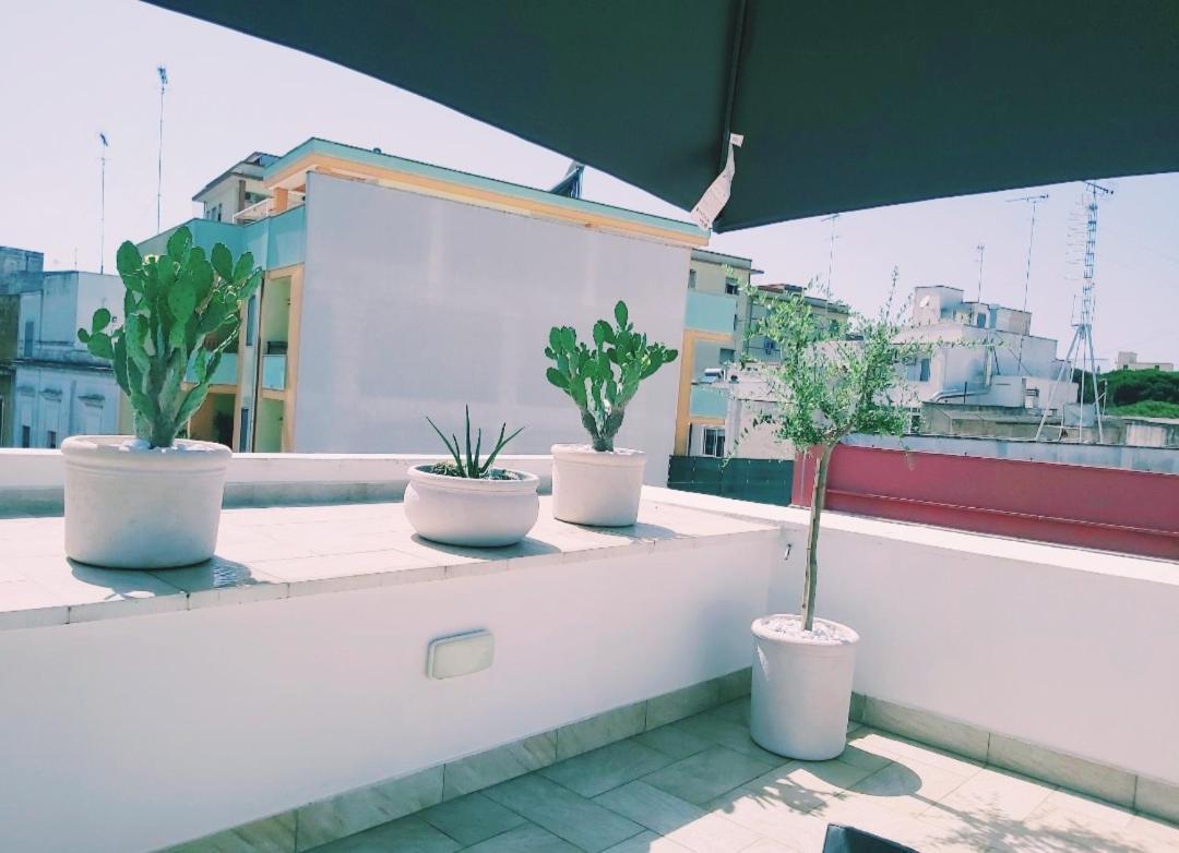 Dimora Asmara 11 15 Apartment Brindisi Ngoại thất bức ảnh