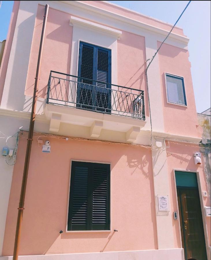 Dimora Asmara 11 15 Apartment Brindisi Ngoại thất bức ảnh